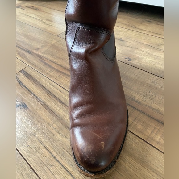 Frye Tall Jayden Button Boots Size 8.5 Color Redwood - Picture 7 of 8